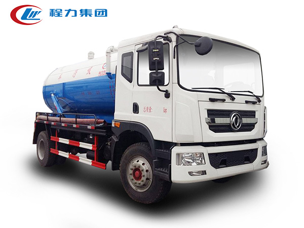 東風多利卡D9吸污車